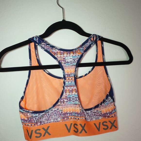 Victoria's Secret VSX Sports Bra - Picture 5 of 6